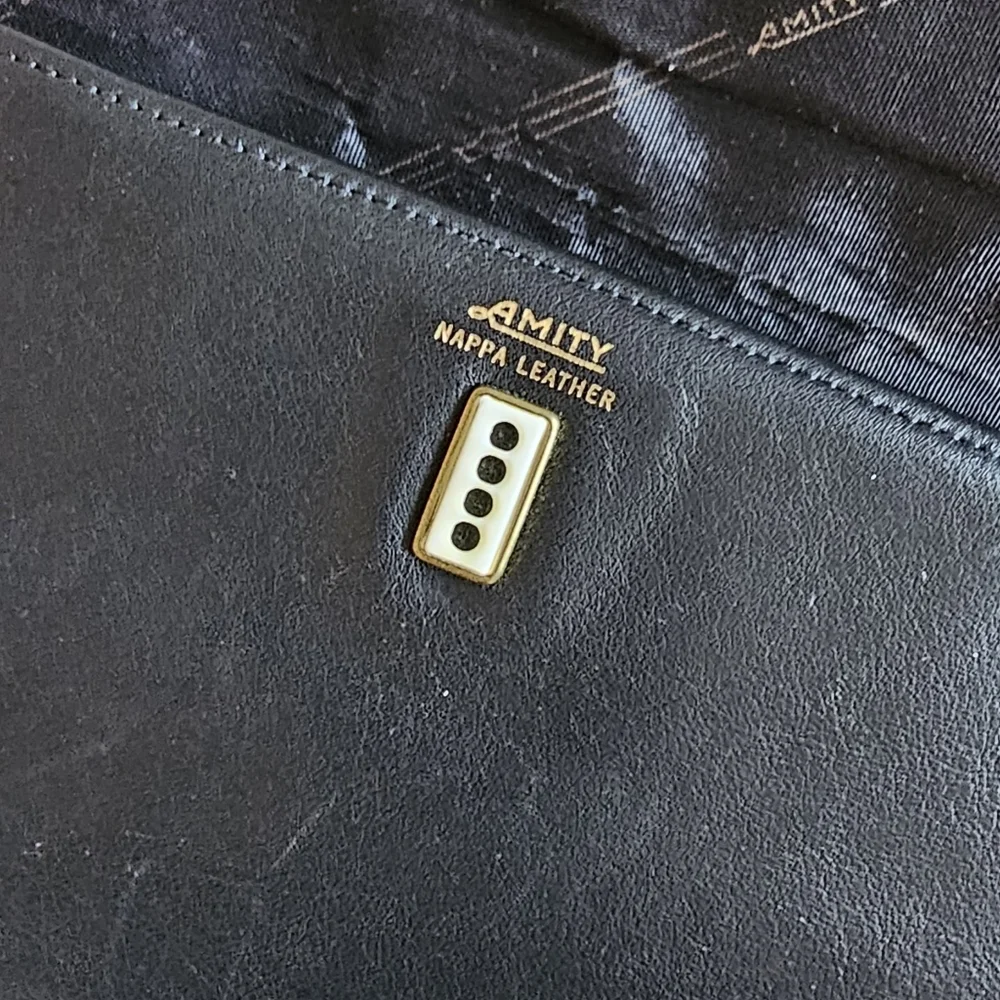 Amity nappa leather wallet‎